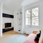Beautiful 1Bdr 2P In A Former Mansion - Dauphine 16E