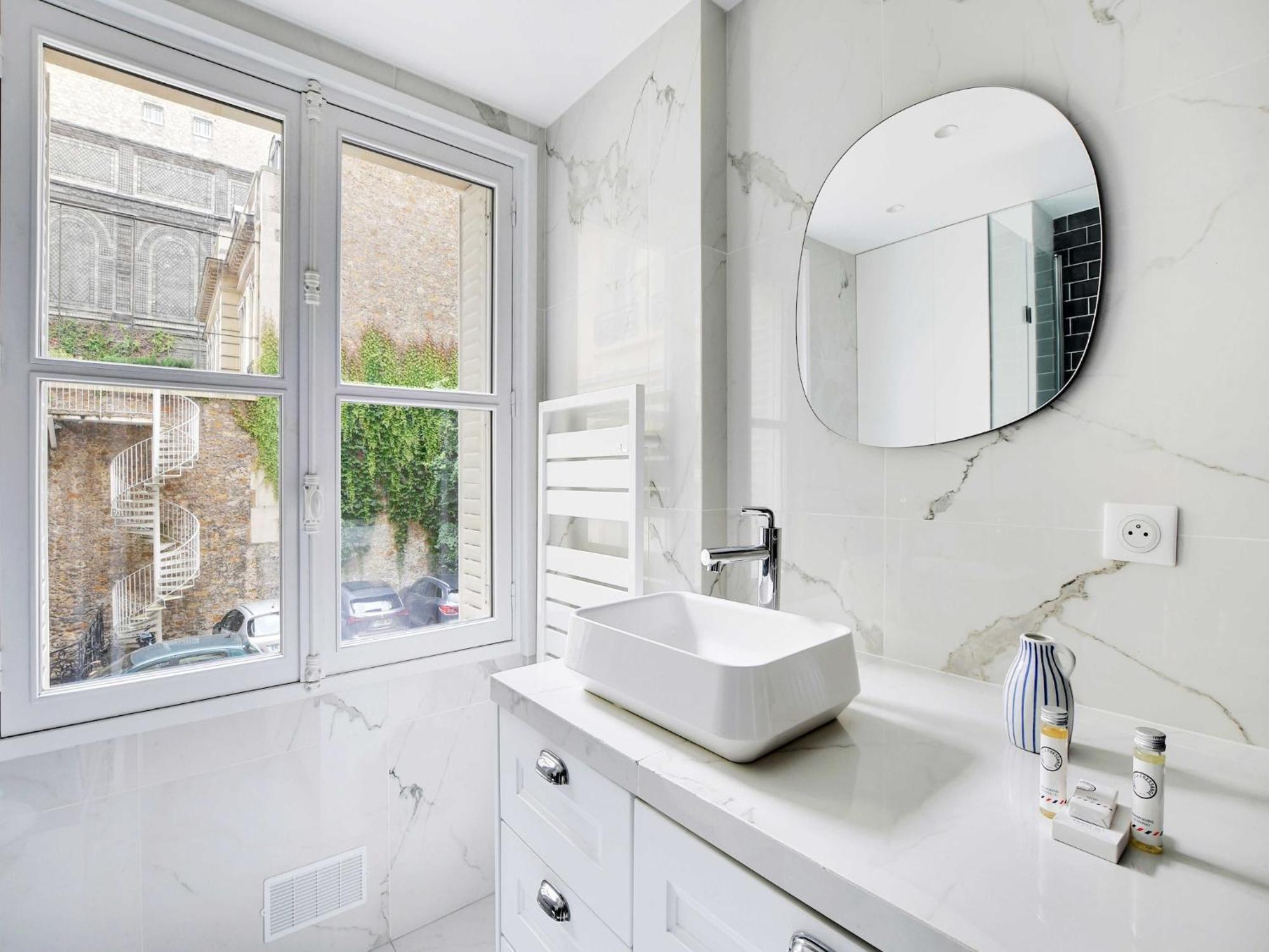 Beautiful 1bdr 2p In A Former Mansion - Dauphine 16e Appartement