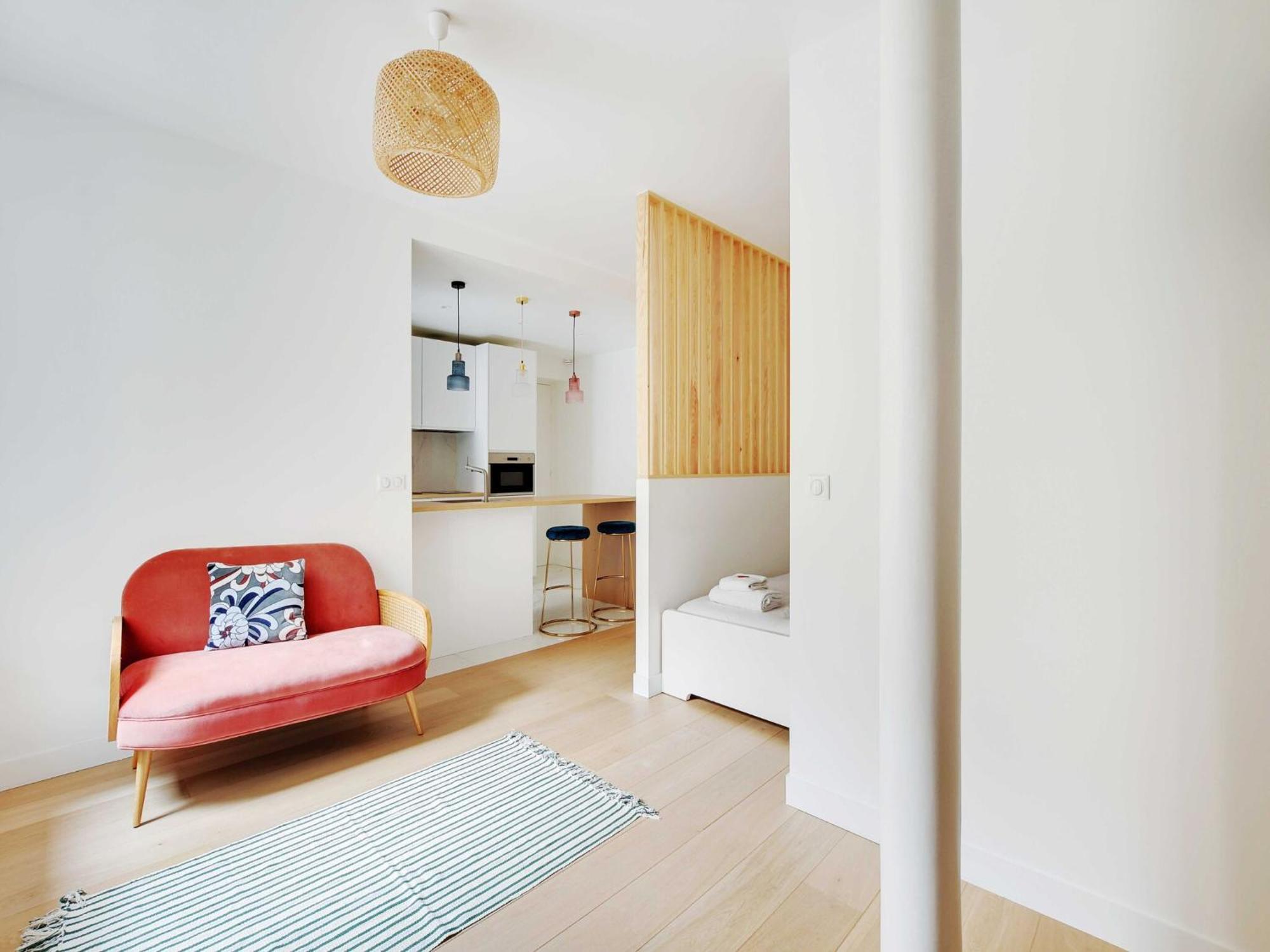 Beautiful 1bdr 2p In A Former Mansion - Dauphine 16e
